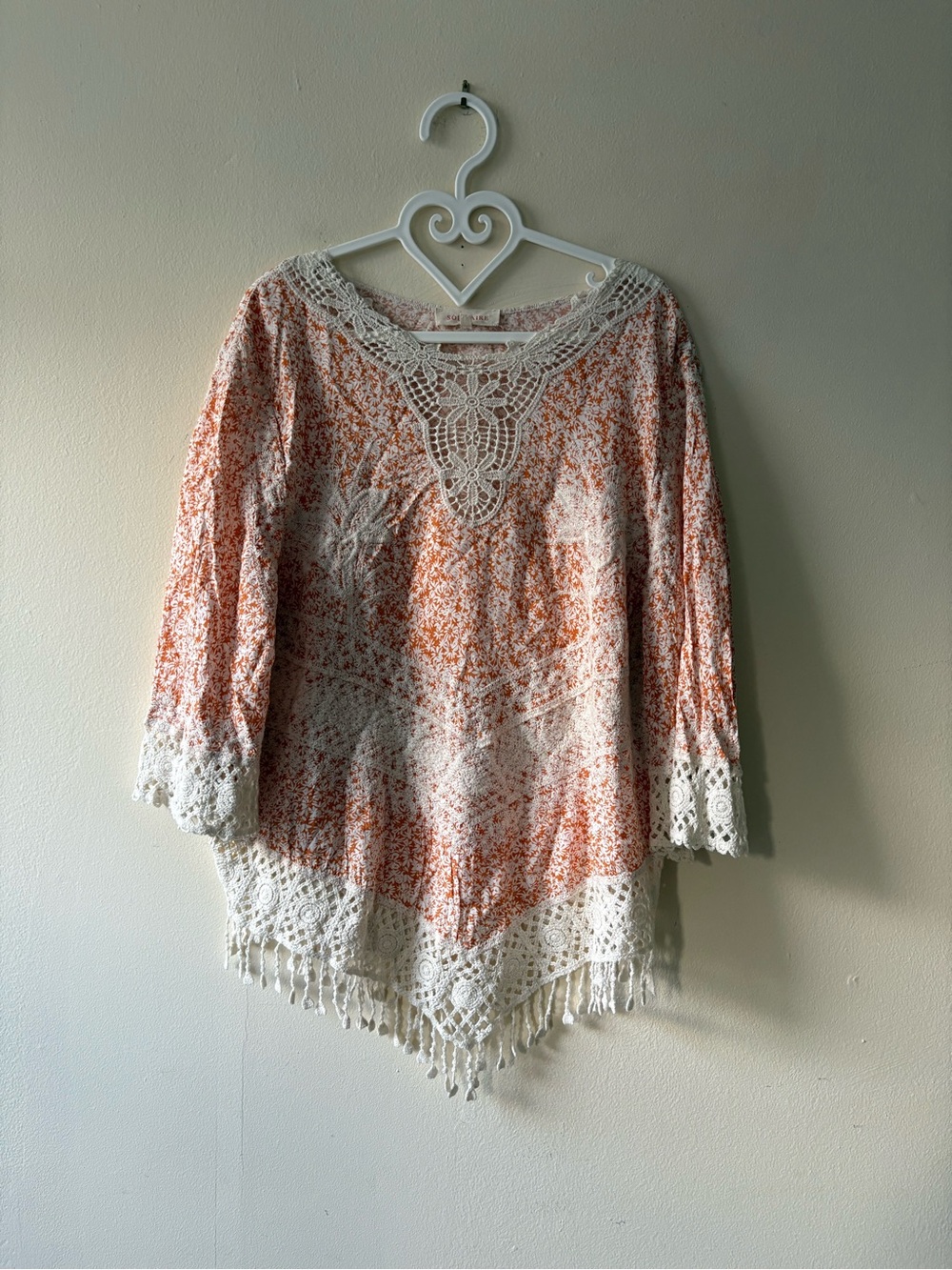 Solitaire Boho Crochet-Trim 3/4 Sleeve Floral Tunic Top - Size L